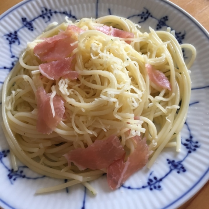 生ハムとチーズのパスタ レシピ 作り方 By ボンド子 楽天レシピ 生ハムとチーズのパスタ レシピ 作り方 By ボンド子 楽天レシピ